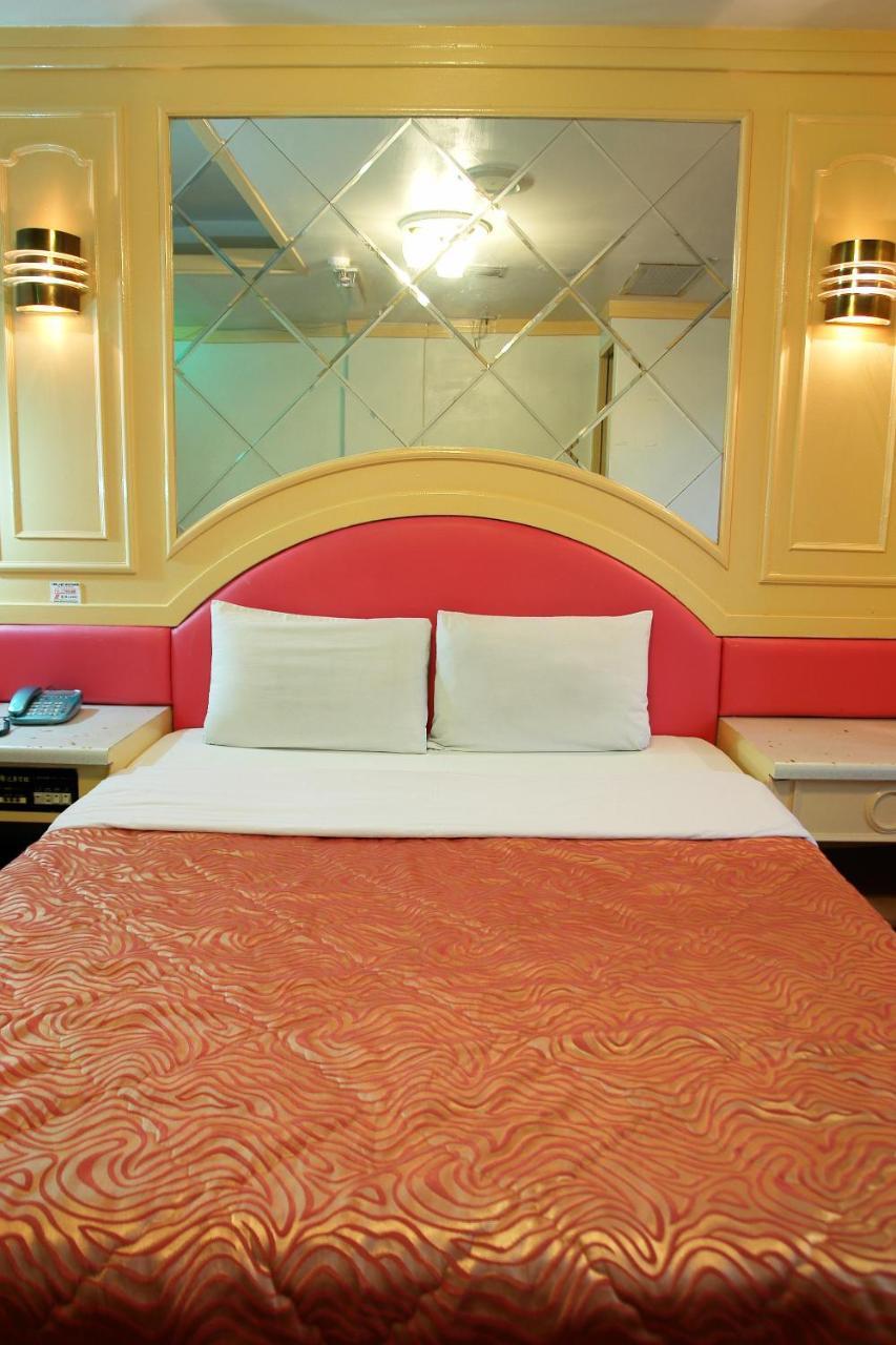 Rido Hotel Taichung Dış mekan fotoğraf